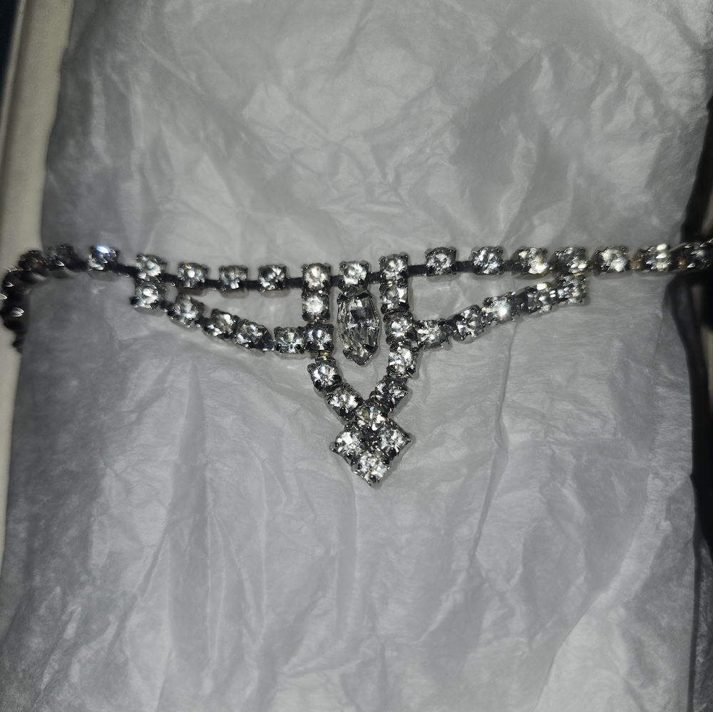 60s Rhinestone Necklace & Clip On Earrings SET